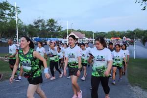 BIB: 
                            <button type="button" onclick="openModal(3628758)" class="btn btn-primary btn-sm float-right btn-popup" data-toggle="modal" data-target=".modal-high-quality">
                        <i class="fas fa-shopping-cart"></i> Add to Cart
                    </button>
                                            <button type="button" onclick="isThisMe(3628758, true)" class="btn btn-success btn-sm float-right btn-popup btn-isme hidden" data-toggle="tooltip" data-placement="bottom" title="นี่คือรูปของคุณใช่ไหม คลิกที่นี่เพื่อเอาเข้าอัลบั้ม">
                        <i class="fas fa-plus"></i> Add to album
                    </button>
                    <button type="button" onclick="isThisMe(3628758, false)" class="btn btn-warning btn-sm float-right btn-popup btn-isnotme hidden">
                        <i class="fas fa-ban"></i> Remove from album
                    </button>